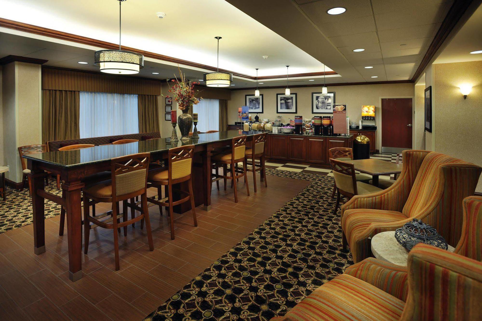 Hampton Inn Gallatin Eksteriør billede